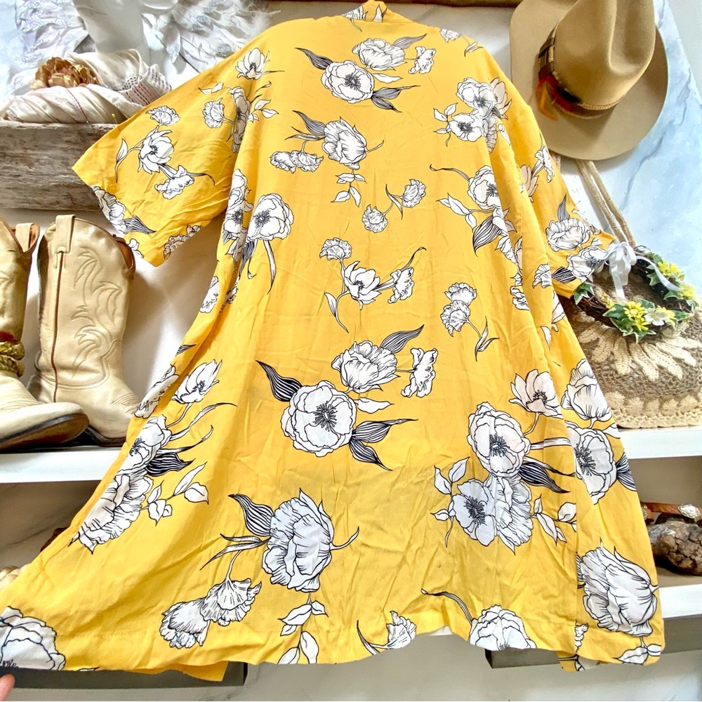 Yellow Floral Open-Front Kimono Cardigan Duster XL - Picture 9 of 9